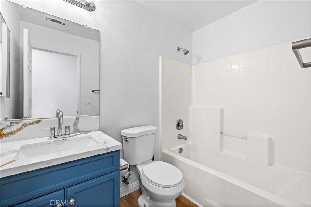 MLS #LG25270334 image #11