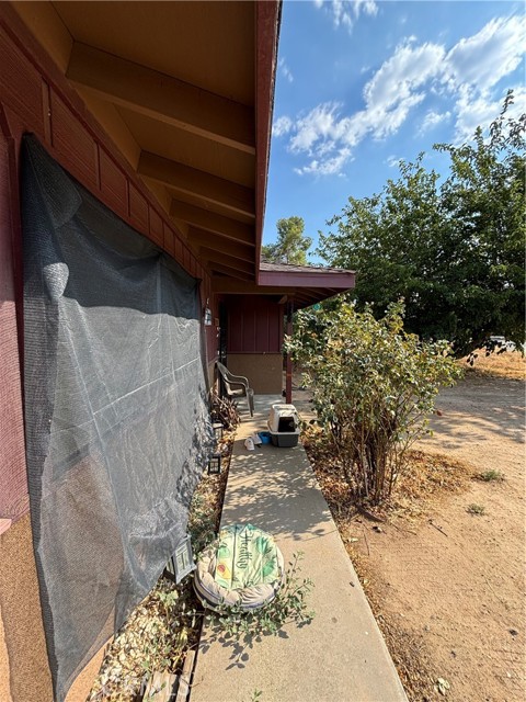 Detail Gallery Image 42 of 51 For 7637 Cherokee Trl, Yucca Valley,  CA 92284 - 2 Beds | 2 Baths