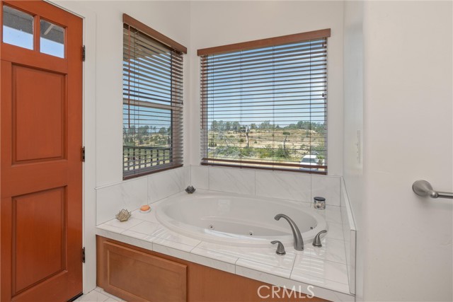 4620 Sandpiper Lane, Paradise CA: https://media.crmls.org/medias/f4627f04-8ad6-4cd7-87b4-bcf2eb7e71fc.jpg