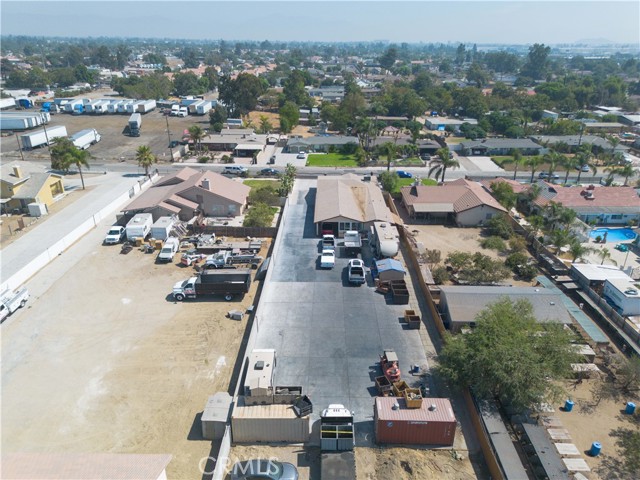 Detail Gallery Image 35 of 36 For 9828 Carob Ave, Fontana,  CA 92335 - 4 Beds | 3 Baths