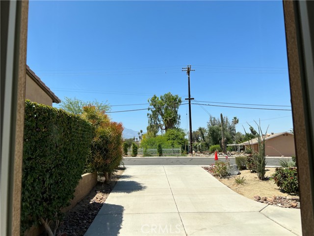 Image 39 of 53 For 77184 California Drive