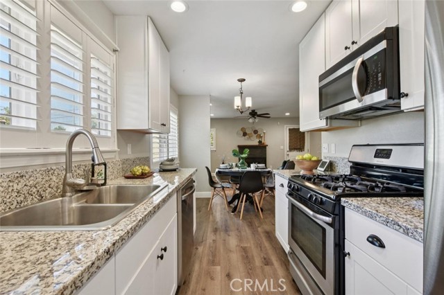 Detail Gallery Image 10 of 26 For 707 Chestnut St, Yuba City,  CA 95991 - 2 Beds | 1 Baths