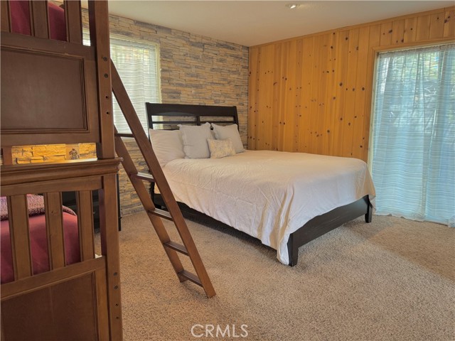Detail Gallery Image 15 of 28 For 39050 Willow Landing, Big Bear Lake,  CA 92315 - 2 Beds | 2/1 Baths
