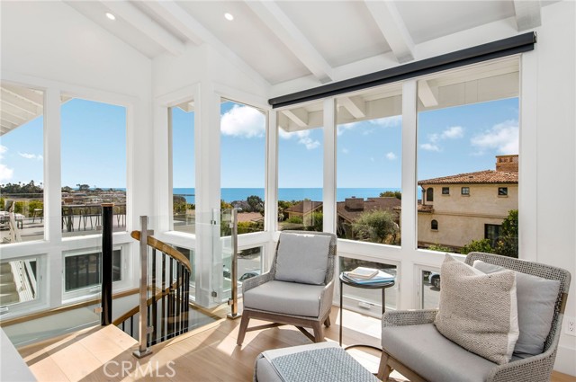 Detail Gallery Image 17 of 72 For 934 Emerald Bay, Laguna Beach,  CA 92651 - 3 Beds | 3/1 Baths