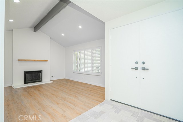 Detail Gallery Image 9 of 35 For 291 S Earlham St, Orange,  CA 92869 - 3 Beds | 2 Baths