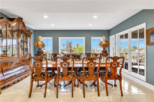 Detail Gallery Image 10 of 67 For 28841 Glen Ridge, Mission Viejo,  CA 92692 - 5 Beds | 4/1 Baths