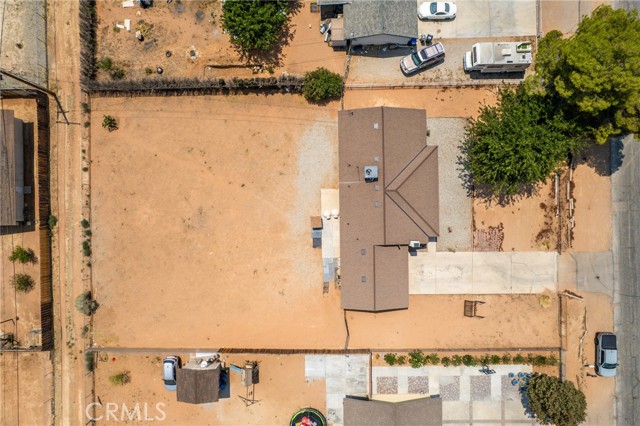 15419 Wichita Road, Apple Valley CA: https://media.crmls.org/medias/f465caf3-280f-4fc0-b324-180e2b9e1ffe.jpg