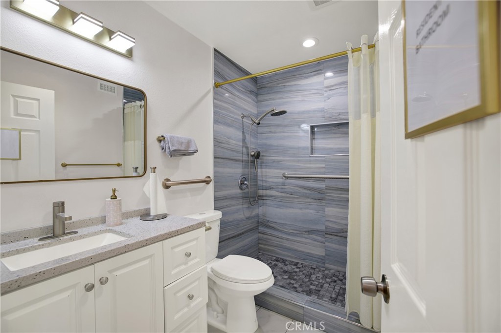 MLS #OC26160499 image #4