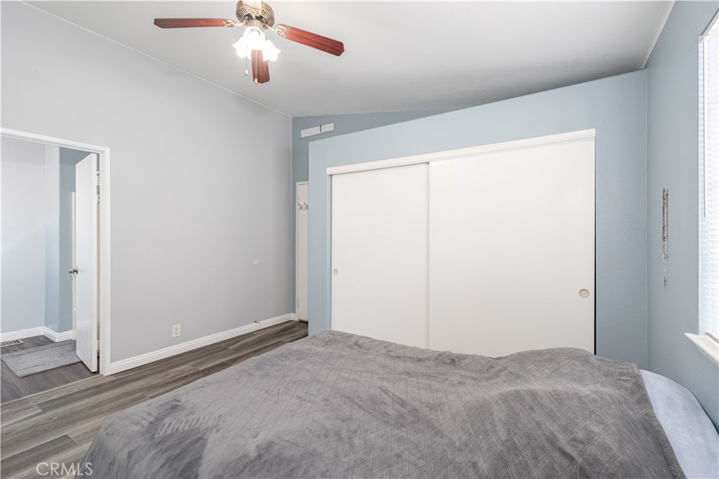 MLS #OC25247907 image #17