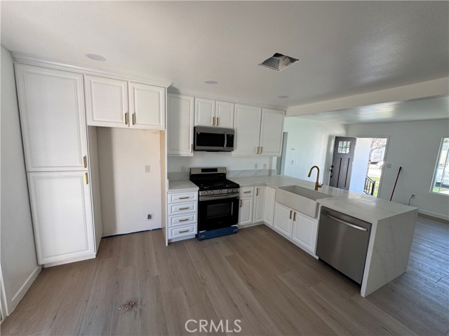 Detail Gallery Image 7 of 14 For 14812 Helwig, Norwalk,  CA 90650 - 3 Beds | 2 Baths