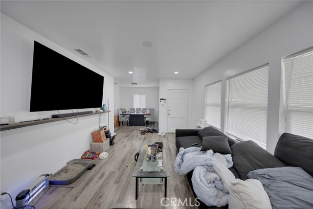 11427 Mulhall photo 3