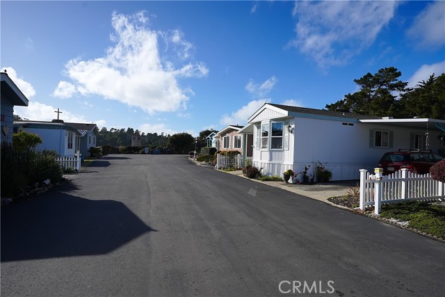 Detail Gallery Image 11 of 52 For 1226 N Main St #4,  Cambria,  CA 93428 - 1 Beds | 1 Baths