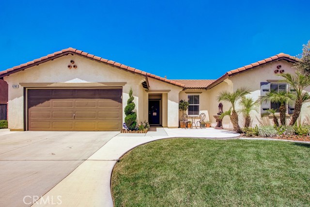 6783 Old Peak Ln, Eastvale, CA 92880