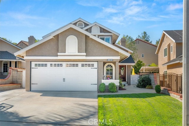 28230 Evergreen Lane, Saugus CA: https://media.crmls.org/medias/f46a603f-ebfb-47e3-bd1b-672f61727ee6.jpg
