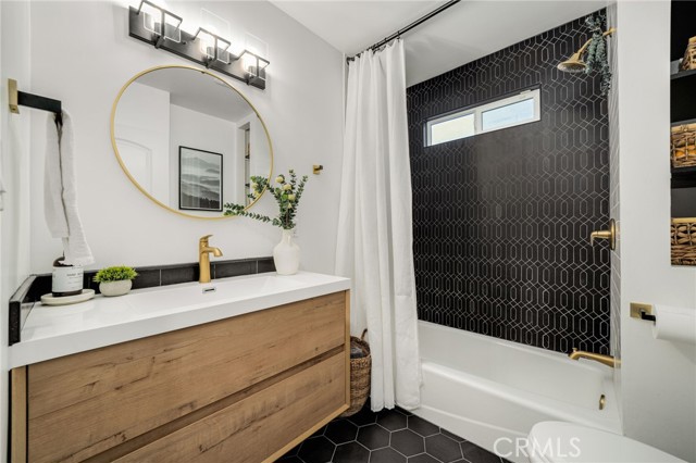 14651 Carnell photo 27