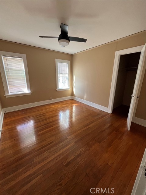 Detail Gallery Image 5 of 6 For 14458 Brand Ave, San Fernando,  CA 91340 - 2 Beds | 1 Baths