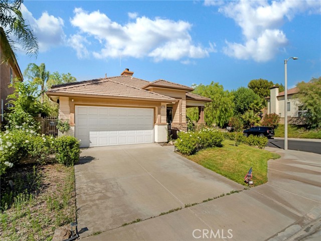 Detail Gallery Image 4 of 44 For 21103 Cross Creek Dr, Saugus,  CA 91350 - 3 Beds | 3 Baths