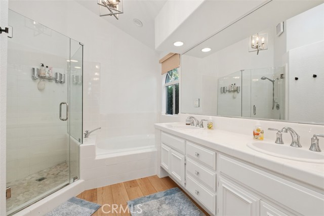 40 Camino Katia, San Clemente CA: https://media.crmls.org/medias/f46cec85-503a-4197-874b-a8a41d59d385.jpg