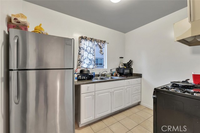 16908 Los Alimos Street, Granada Hills CA: https://media.crmls.org/medias/f46d59f5-dc6b-4520-b76d-6ae58f54885f.jpg