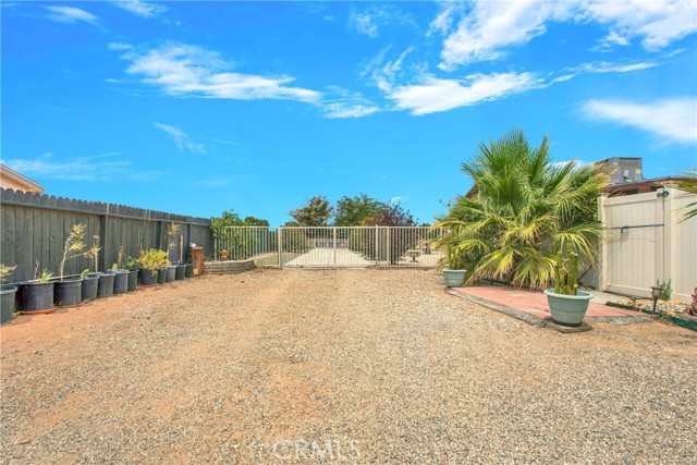 Detail Gallery Image 33 of 48 For 15545 Dale Evans, Apple Valley,  CA 92307 - 3 Beds | 2 Baths
