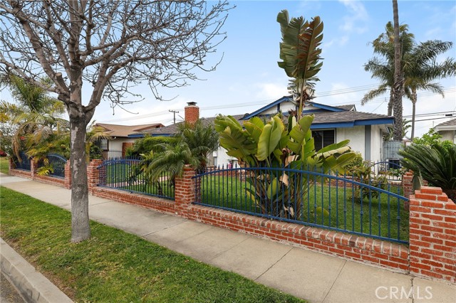 5231 Heil Ave, Huntington Beach, CA 92649