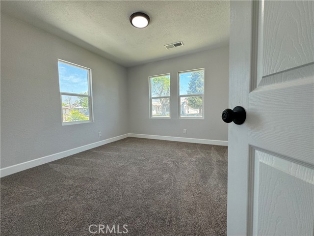 Detail Gallery Image 13 of 21 For 1241 S Rupert Ave, Reedley,  CA 93654 - 3 Beds | 1 Baths