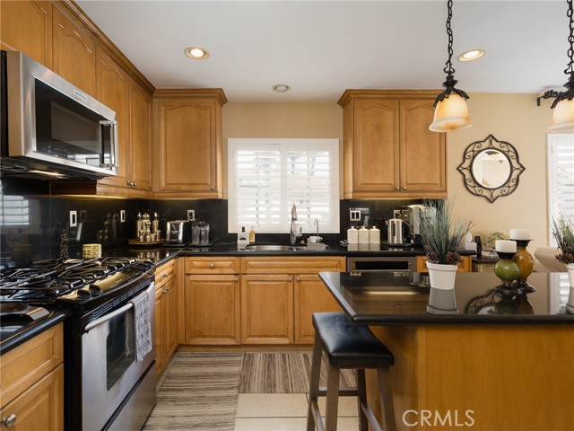 Detail Gallery Image 10 of 26 For 1438 Elin Point Dr, El Segundo,  CA 90245 - 3 Beds | 2/1 Baths