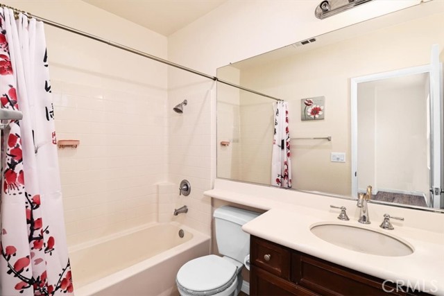 Detail Gallery Image 23 of 69 For 115 W Saint Andrews St, Ontario,  CA 91762 - 4 Beds | 3/1 Baths