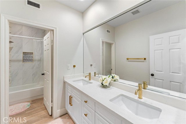 2580 Pearblossom Street, Fullerton CA: https://media.crmls.org/medias/f470295a-70bd-4f79-a2a4-d8e9f46d6b6f.jpg