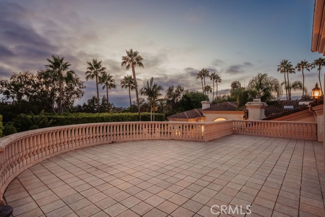 16727 Camino Sierra del Sur Drive, Rancho Santa Fe CA: https://media.crmls.org/medias/f4707a9f-5371-45b2-8c50-09d524797e50.jpg
