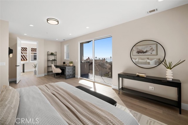 Image 27 of 55 For 2732 Barcelona Street