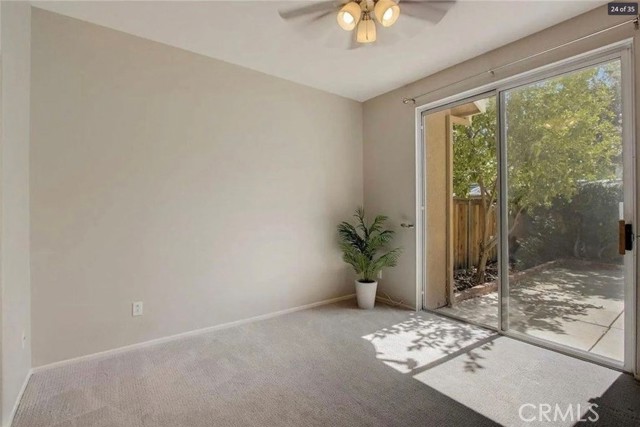 4928 Lazio Way, Oak Park CA: https://media.crmls.org/medias/f471102c-2f13-4245-8aae-5258335610ad.jpg