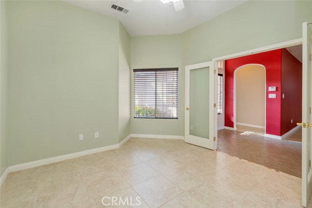 Detail Gallery Image 32 of 53 For 10500 Vista Bonita Dr, Bakersfield,  CA 93311 - 3 Beds | 2 Baths