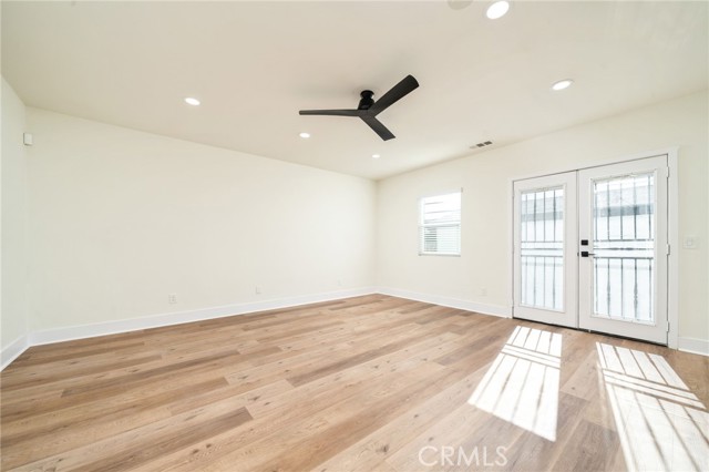 Detail Gallery Image 16 of 28 For 1946 Corson St, Pasadena,  CA 91107 - 3 Beds | 2 Baths