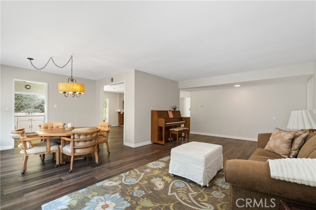 2269 Parker Court photo 6