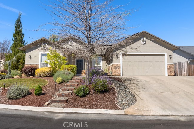 Detail Gallery Image 2 of 39 For 5212 Honey Rock Ct, Oroville,  CA 95966 - 5 Beds | 3 Baths