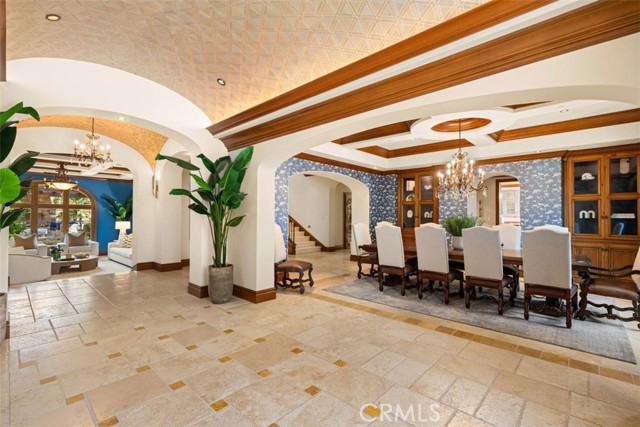 97 Canyon Creek, Irvine CA: https://media.crmls.org/medias/f4756e09-82e8-45b8-8b5b-a7e3cb857b92.jpg