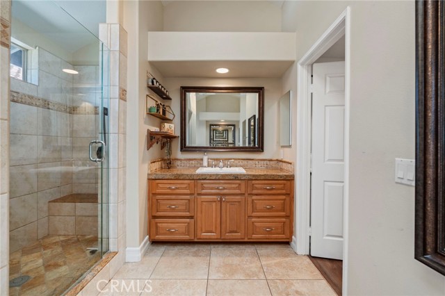 3 Snowdon, Rancho Santa Margarita CA: https://media.crmls.org/medias/f4762a83-c9de-4a4e-9600-d195cfd0ac79.jpg