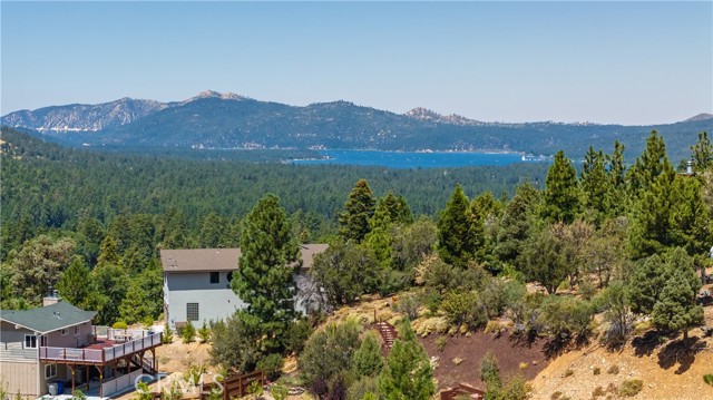 43778 Colusa Drive, Big Bear Lake CA: https://media.crmls.org/medias/f4770b26-c0c4-42d7-a5fc-6c747b1af723.jpg