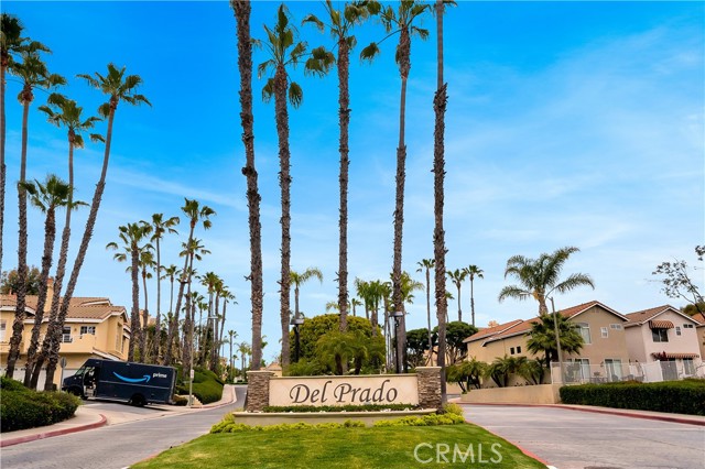 25151 Via Catalina, Laguna Niguel CA: https://media.crmls.org/medias/f477a10b-d7b2-43d0-a96b-217eb307c8d8.jpg