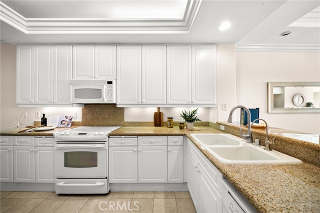 Detail Gallery Image 11 of 46 For 25382 Sea Bluffs Dr #8107,  Dana Point,  CA 92629 - 2 Beds | 2 Baths