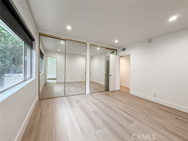 Detail Gallery Image 29 of 67 For 4575 De Celis Pl, Encino,  CA 91436 - 4 Beds | 3 Baths