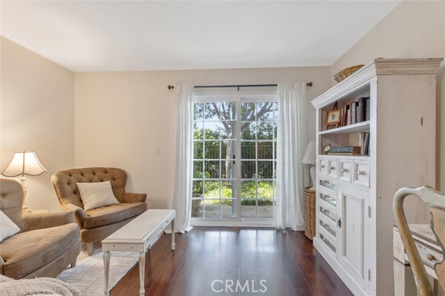 502 Charles Street, Moorpark CA: https://media.crmls.org/medias/f47b2f85-2658-44ba-aa14-6ed7c14d9b81.jpg