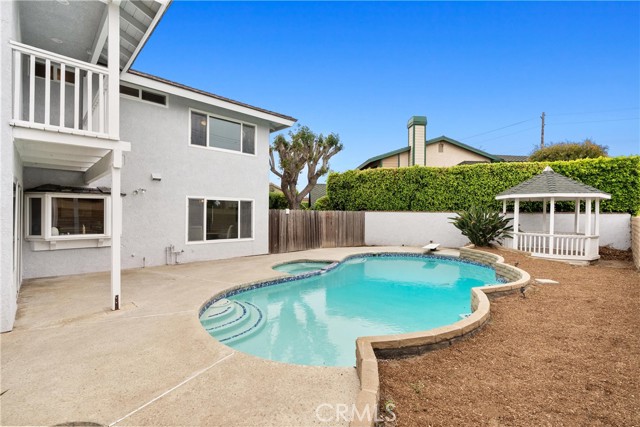 Detail Gallery Image 23 of 52 For 21941 Oceanview Ln, Huntington Beach,  CA 92646 - 4 Beds | 2/1 Baths