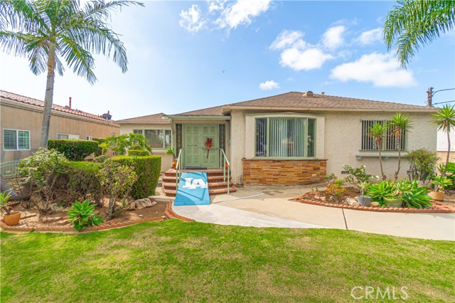 Front Image Thumbnail for CRSB26068676