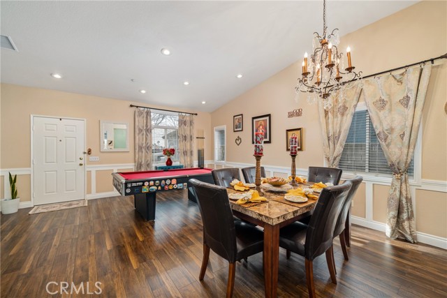 Detail Gallery Image 7 of 54 For 15532 Skylark Ave, Fontana,  CA 92336 - 4 Beds | 2/1 Baths