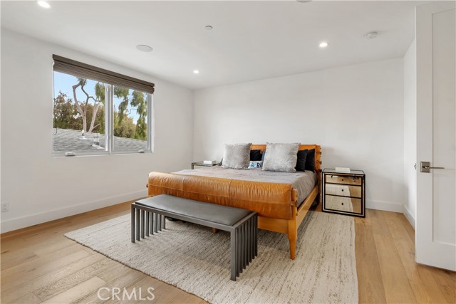 Detail Gallery Image 26 of 47 For 319 1/2 Jasmine, Corona Del Mar,  CA 92625 - 3 Beds | 3/1 Baths