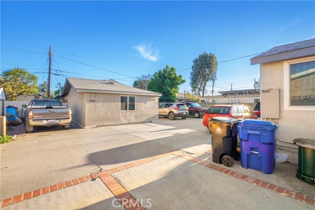 Detail Gallery Image 15 of 26 For 11936 Neenach, Sun Valley,  CA 91352 - 6 Beds | 3 Baths