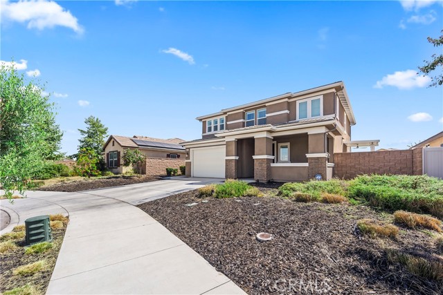 Detail Gallery Image 4 of 33 For 2443 Wild Oak Ct, Perris,  CA 92570 - 3 Beds | 2/1 Baths
