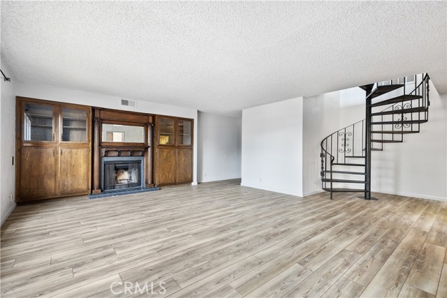 Detail Gallery Image 9 of 40 For 440 Pacific a,  San Luis Obispo,  CA 93401 - 3 Beds | 2 Baths